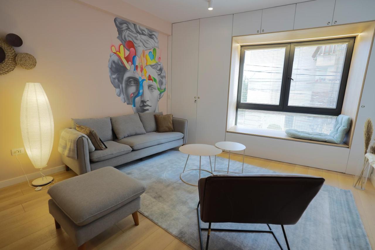 Apollo Apartment By Holistay Τίρανα Εξωτερικό φωτογραφία